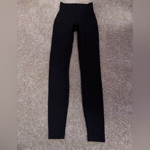 Lululemon Wonder Train size 2 28”